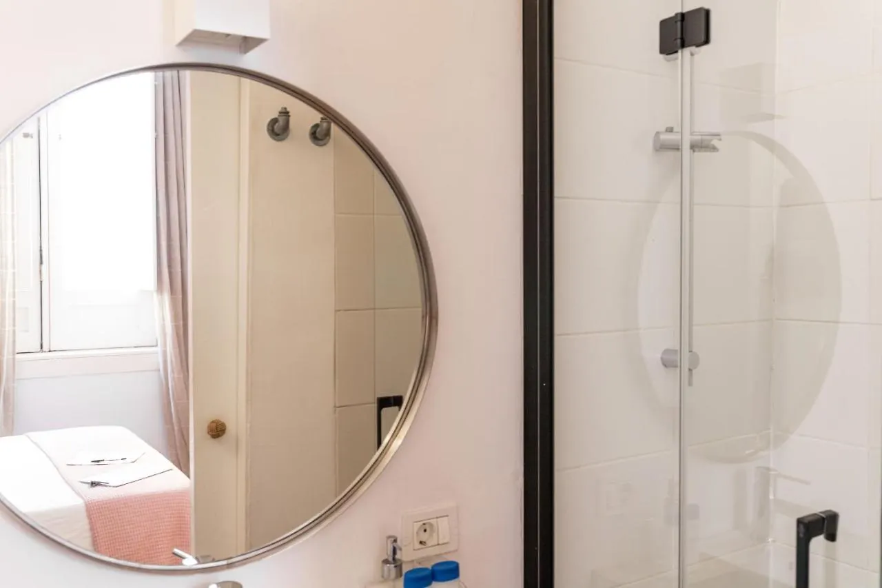 Mapango Small Rooms Santa Cruz de Tenerife Han/Misafirhane